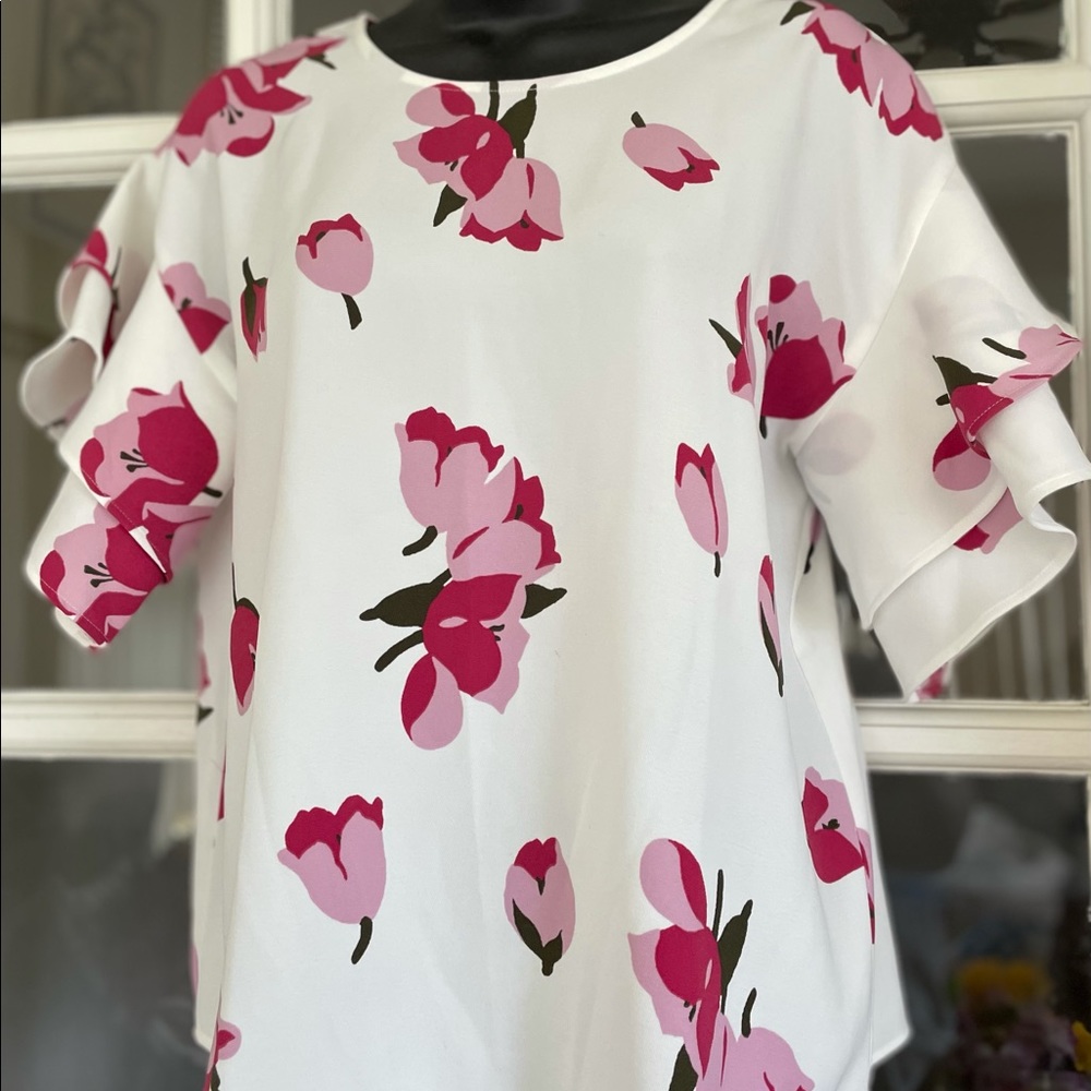 Ann Taylor Factory Rose Print  petite floral top